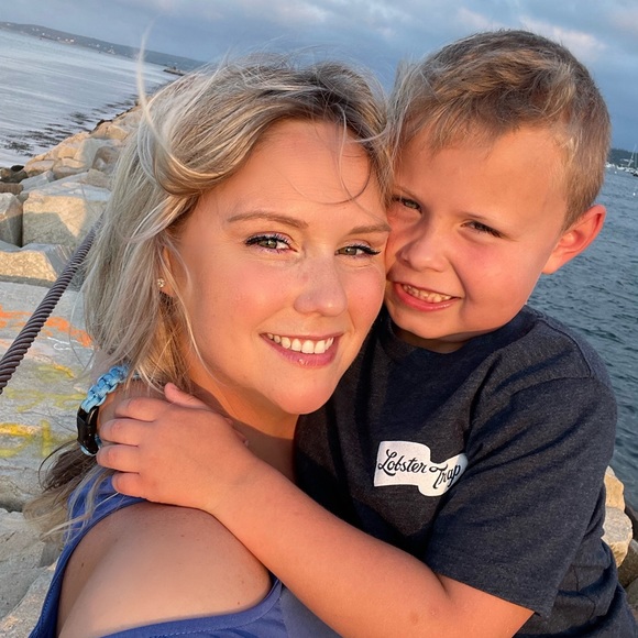 Meet your Posher, Lauren - Picture 14 of 17